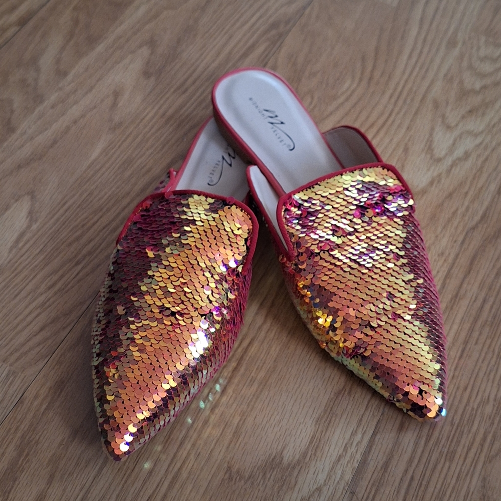 Velvet Midnight Orange Red sequin pointy flat mules NWOT  Size 8